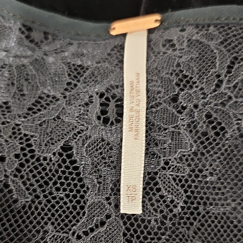 Free People Black Velvet Lace Mini Dress XS NWT Cocktail Party Romantic Luxury - Picture 7 of 8